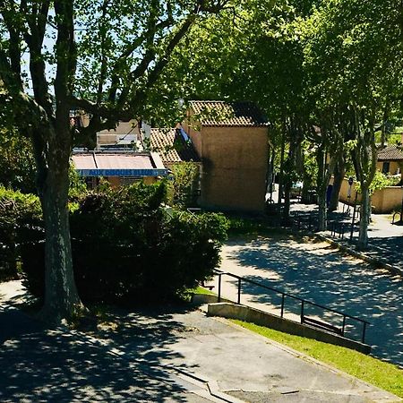 Bleu Lavande 1 - Appartement Cosy Ambiance Village Istres Exterior photo